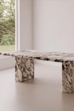 Viola Dining table
